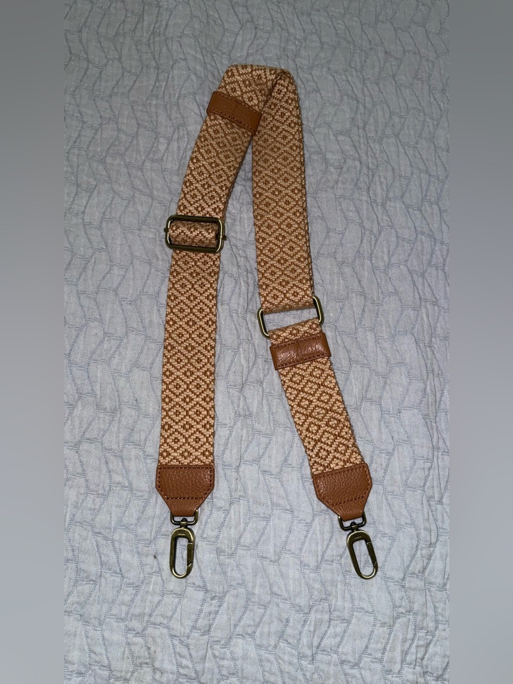 Hobo Guitar-style Purse Strap